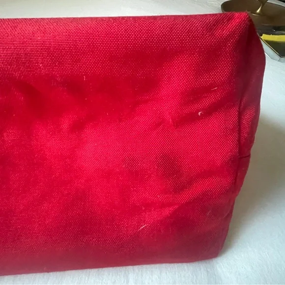 🎀Stylish Red Messenger Bag with Black Trim - Picture 5 of 11